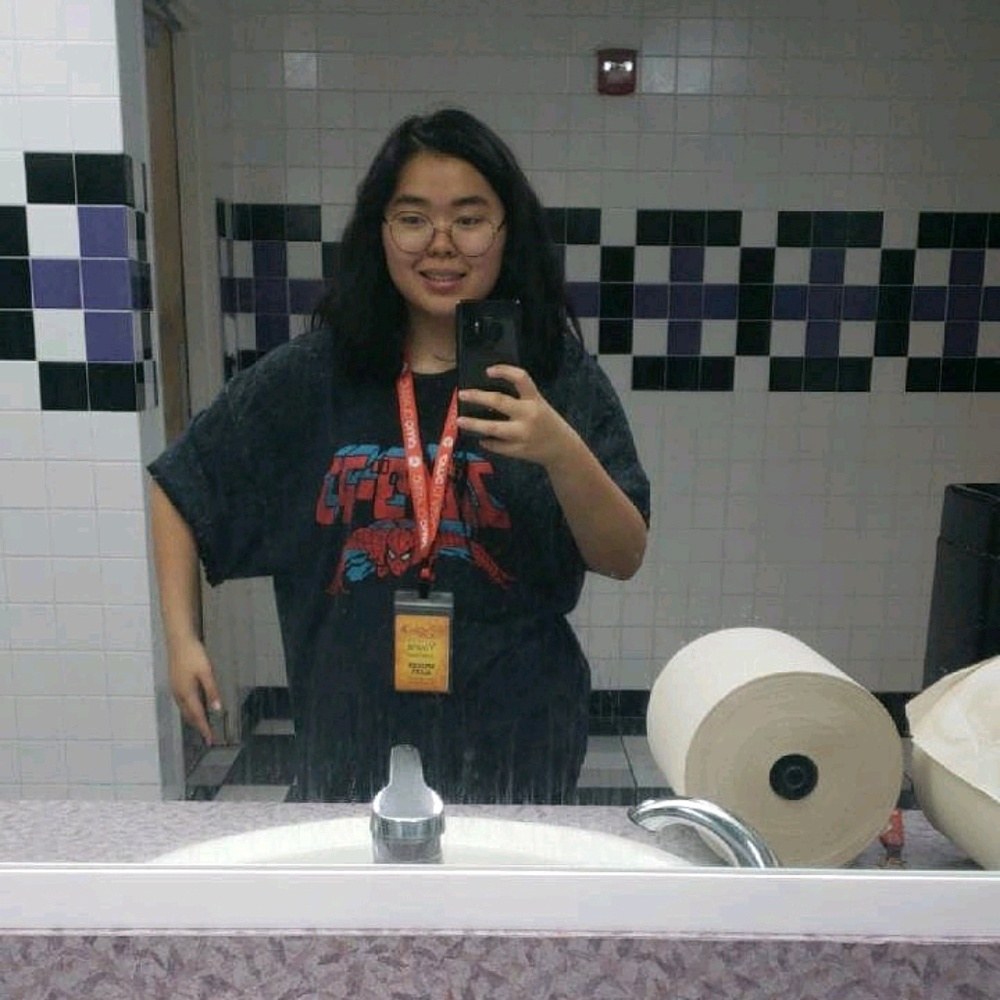 Meet your Posher, Youna